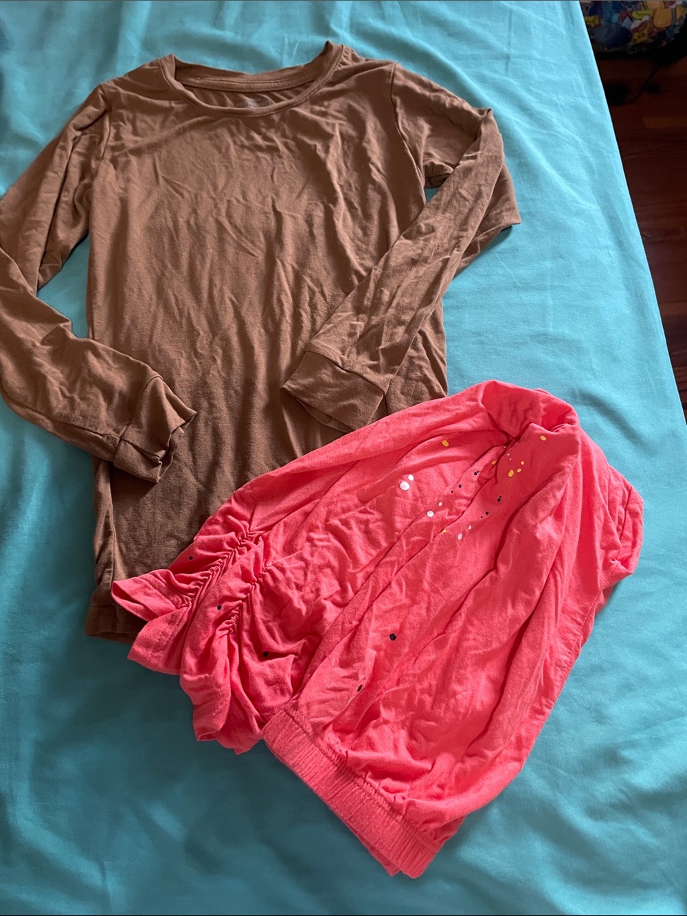 Uniqlo Kids Two-Piece Long Sleeve Top Set in Brown & Coral